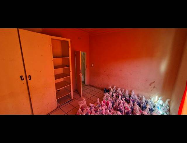 12 BEDROOM HOUSE FOR SALE IN BRAKPAN CENTRAL